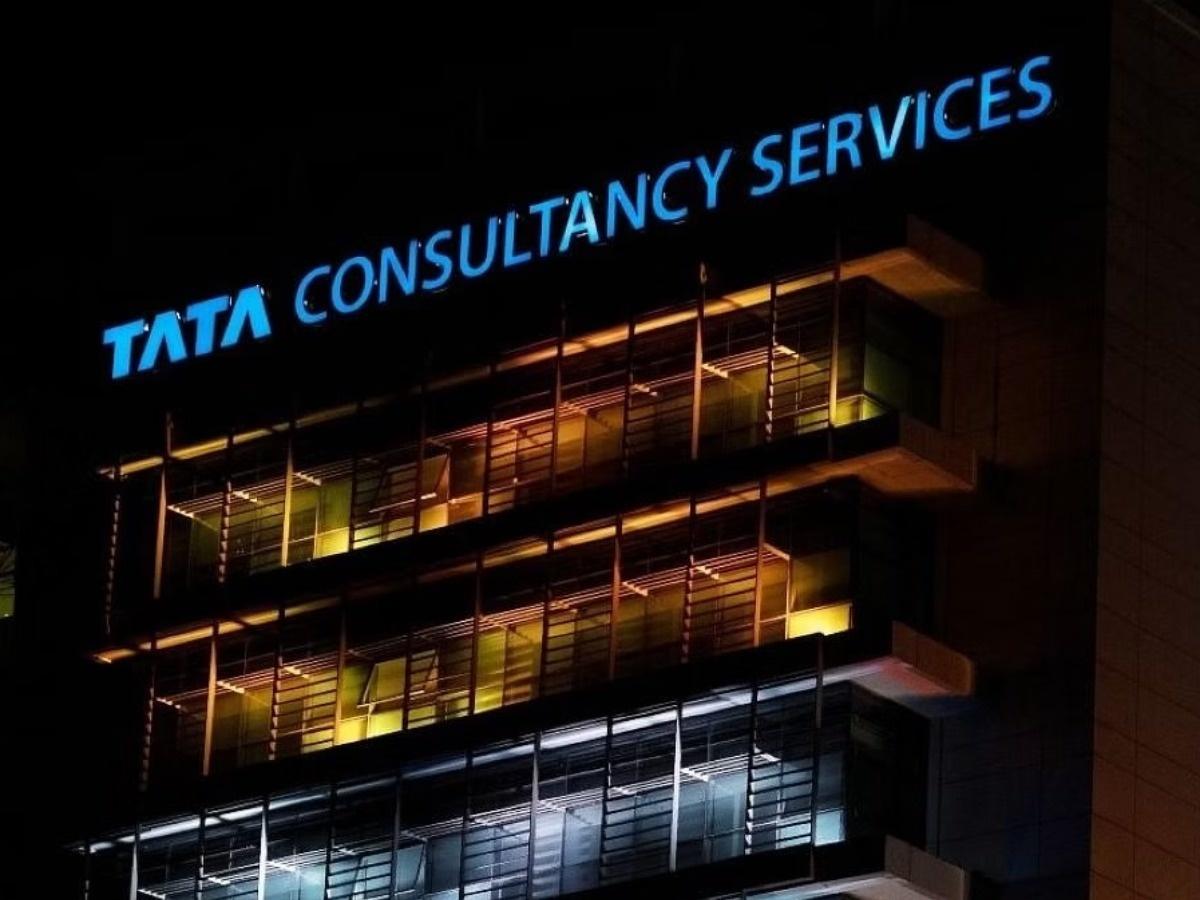 New Jersey Court Dismisses One Claim in TCS Discrimination Lawsuit